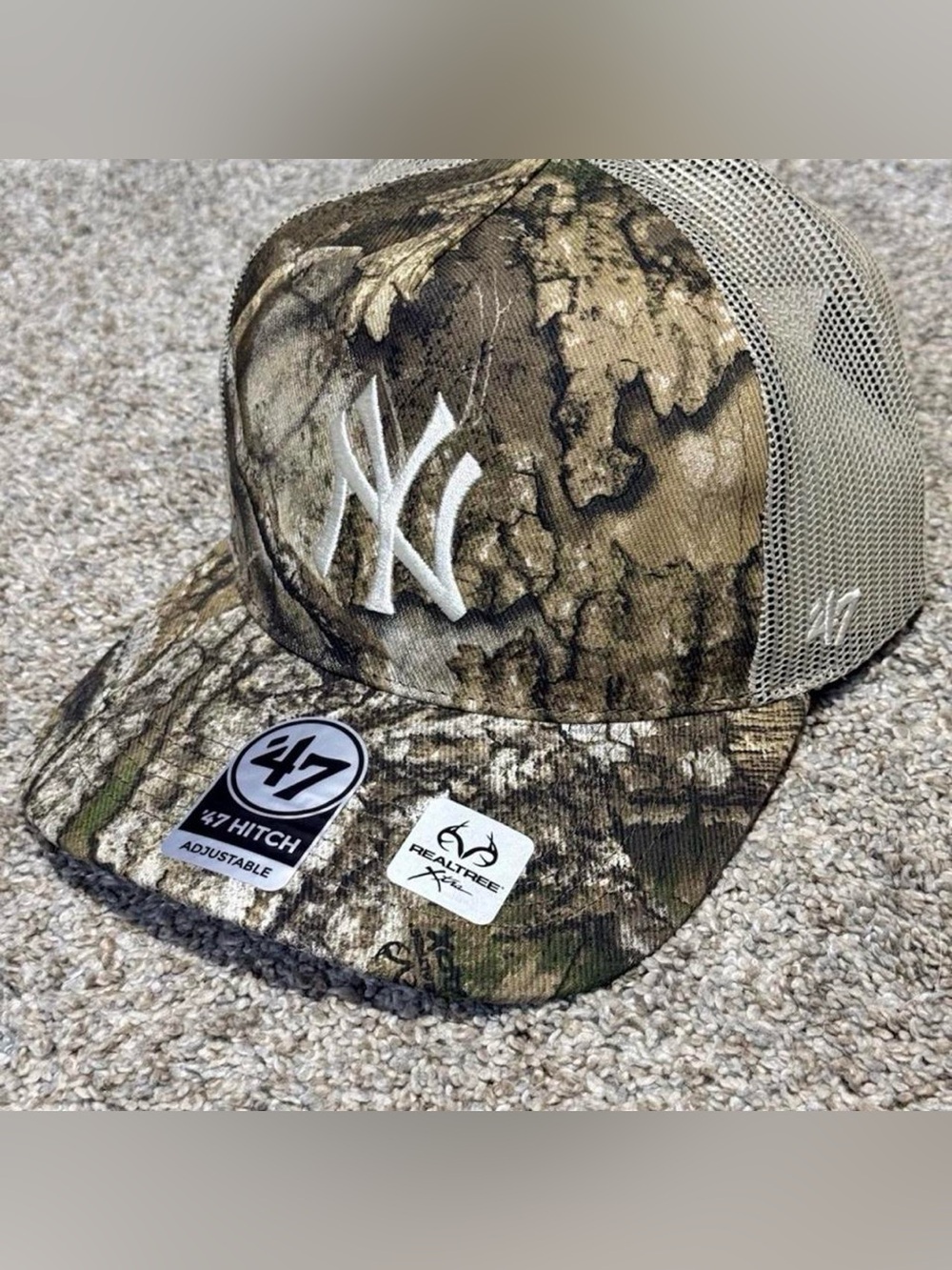 ’47 Brand MLB New York Yankees Real Tree Camo Hitch Trucker Hat